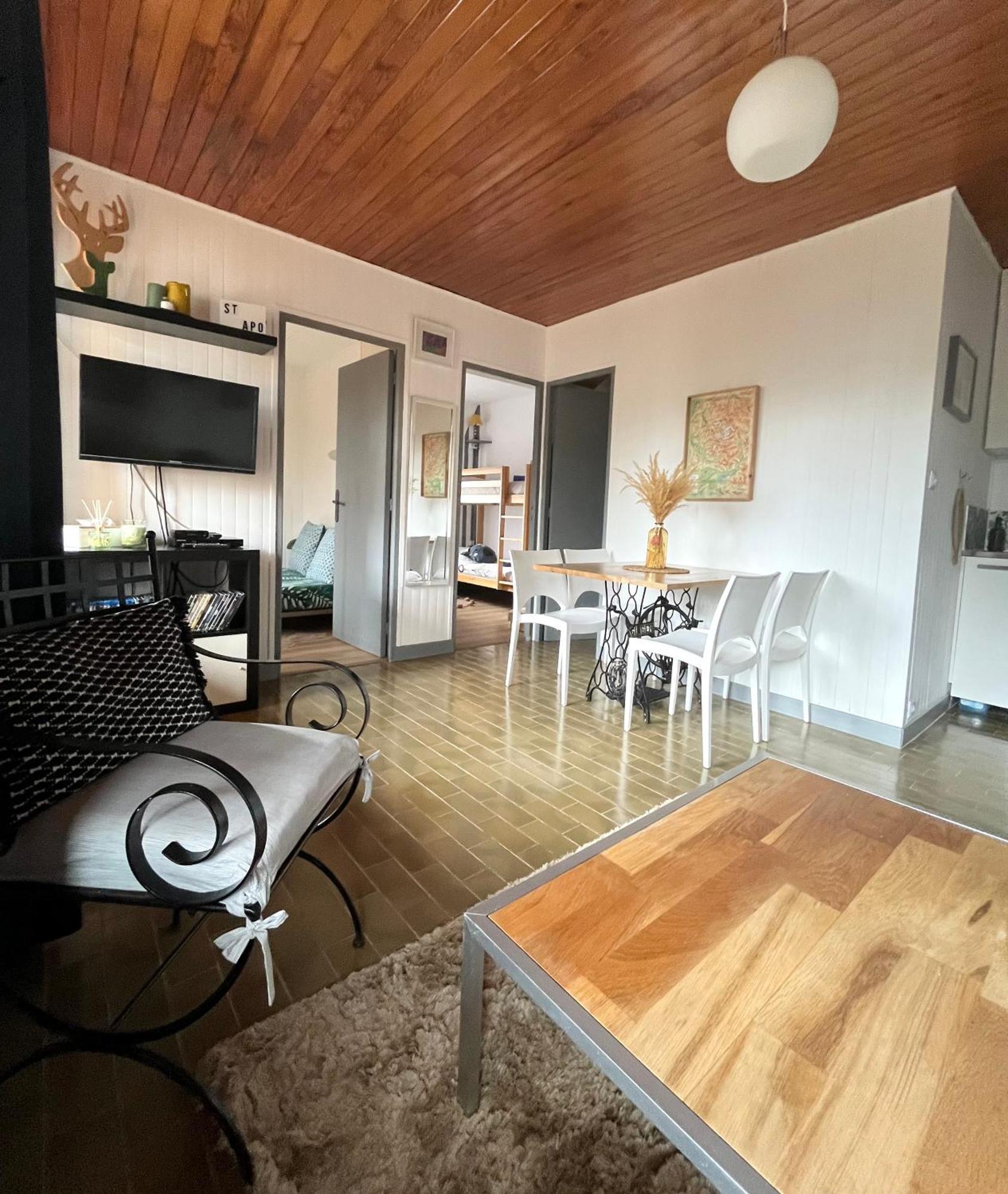 Saint-Apollinaire  Chalet Forest מראה חיצוני תמונה